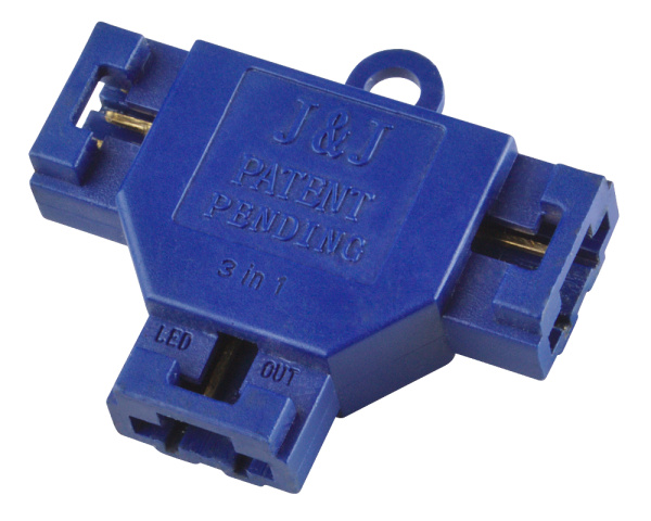 Splitter J&J Electronics - Zum Vergr&ouml;&szlig;ern klicken