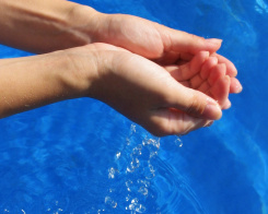 Cmo mantener el agua del spa limpia